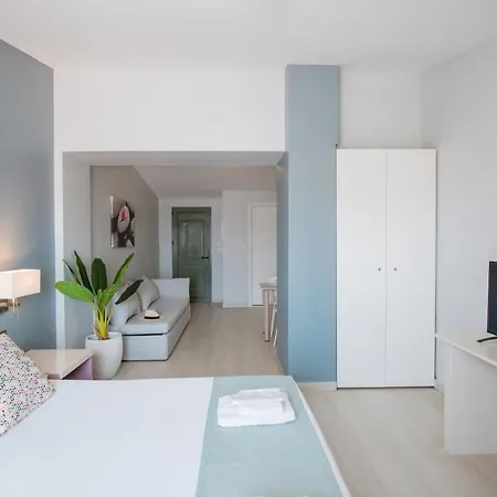 Hotel Sunrise Village 3*